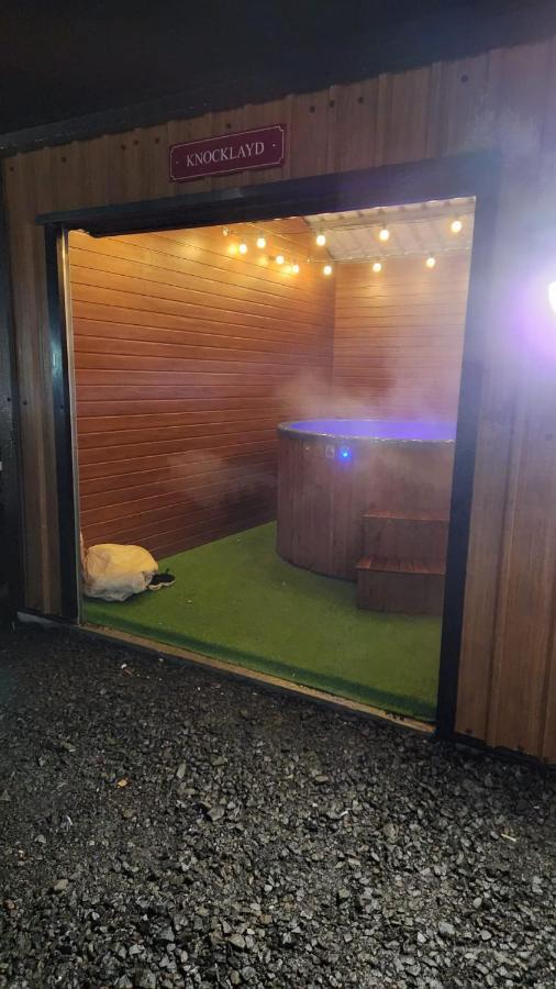 Belraugh Mountain View Hot Tub