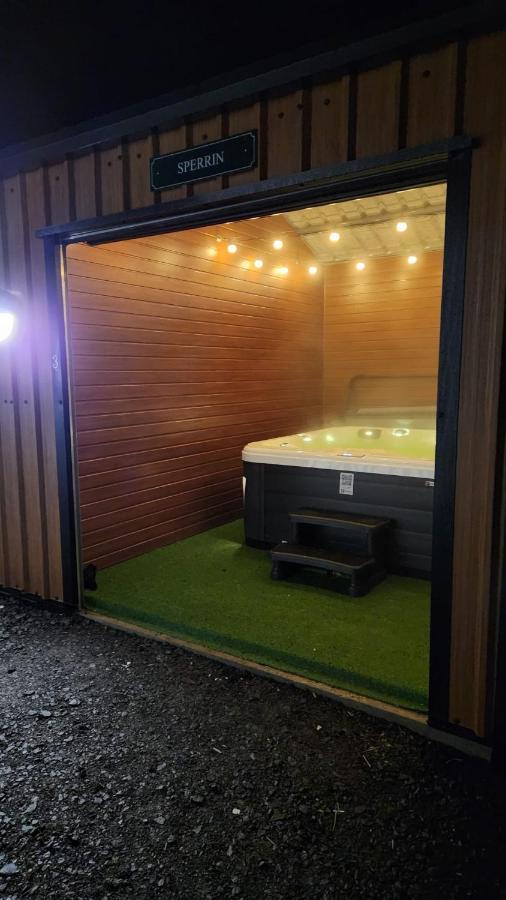 Villa Belraugh Mountain View Hot Tub Garvagh
